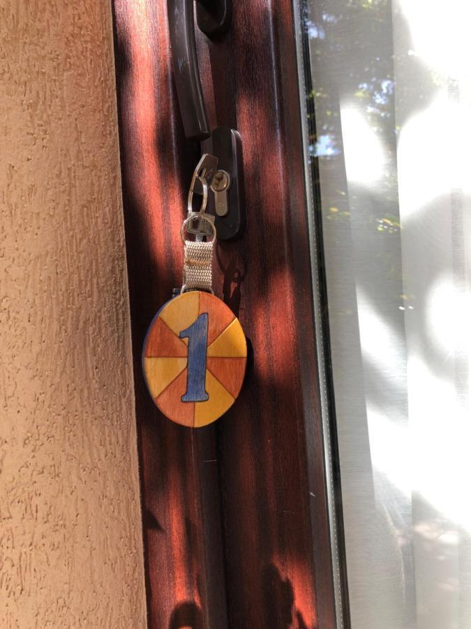 Milla Apartman Szentendre Zewnętrze zdjęcie