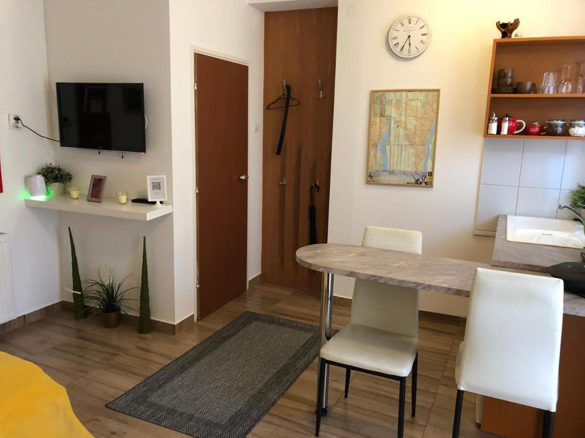Milla Apartman Szentendre Zewnętrze zdjęcie